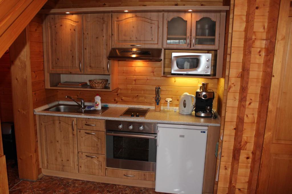 Apartmany A Chalupa Tara Албрехтице в Йзерски хорах Стая снимка